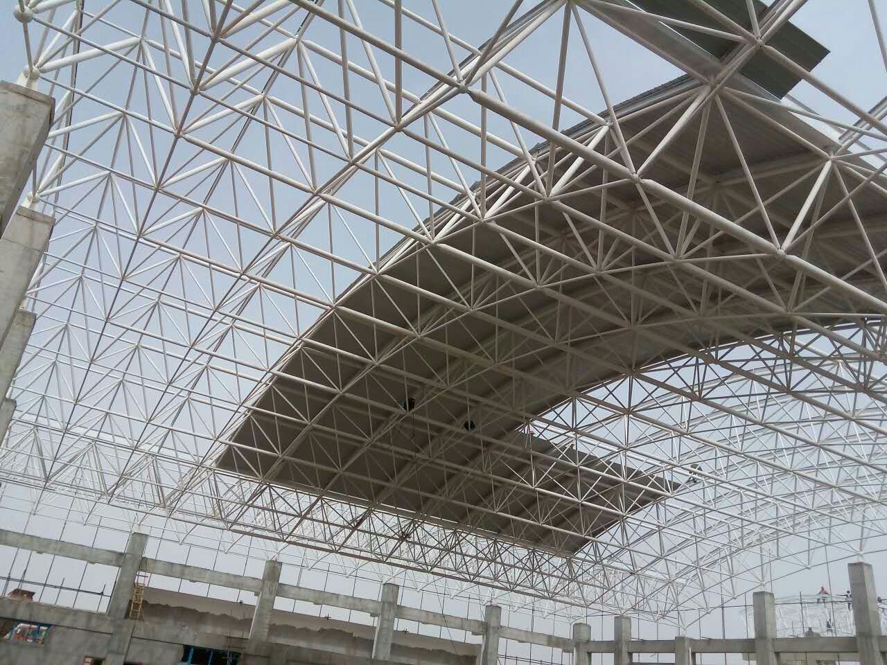 沈阳青岛一汽网架